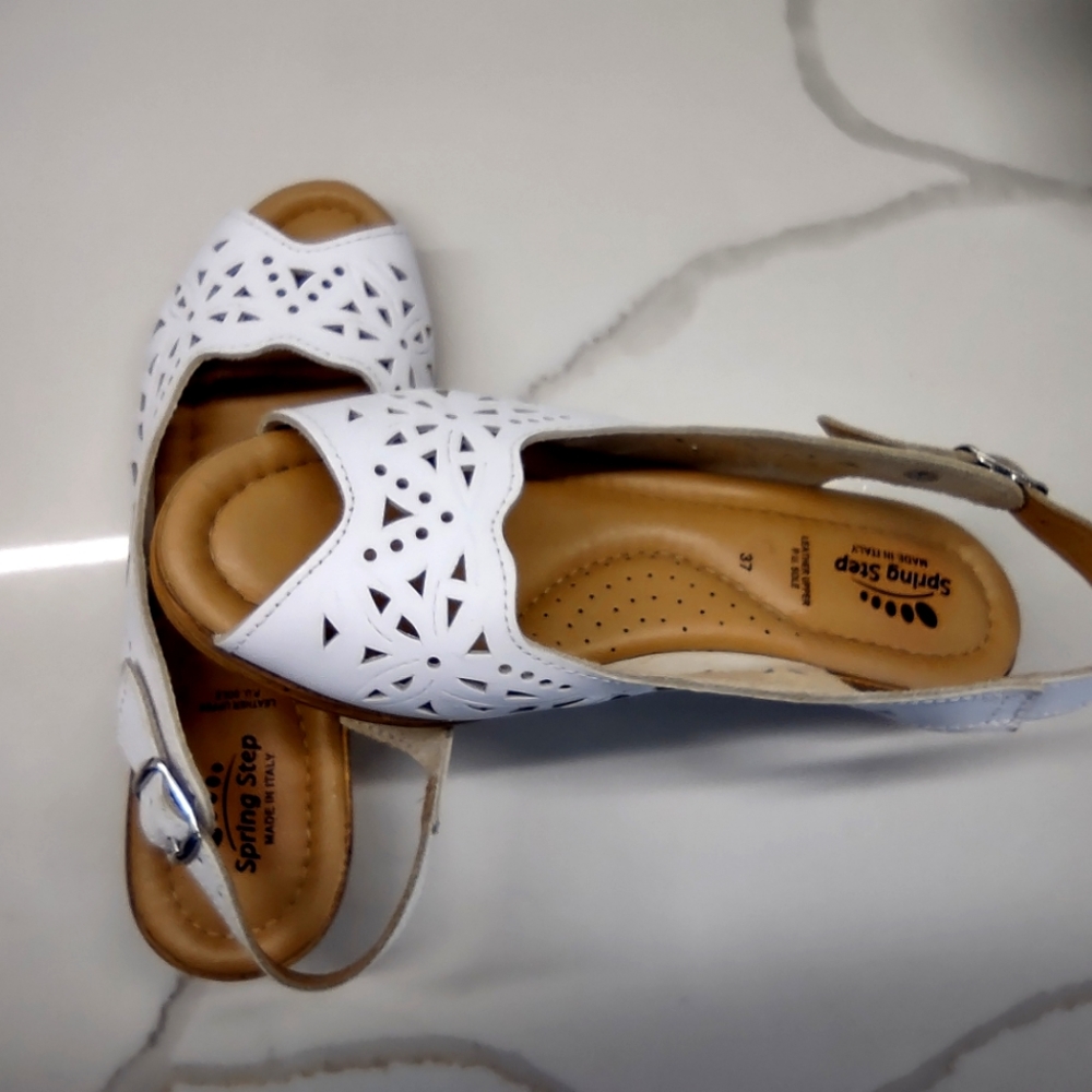 Spring Step Sandal